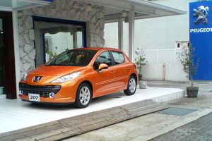 改装工事・・・？大工さん２人組