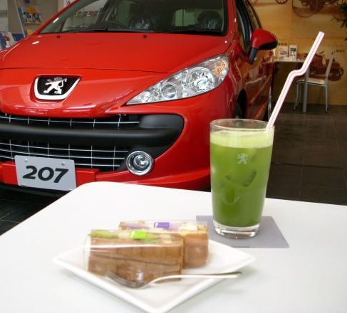 カフェ＆スイーツ＆プジョー