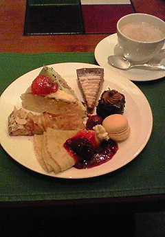 磯部麻奈の新人？日記　“I　LOVE　SWEETS”