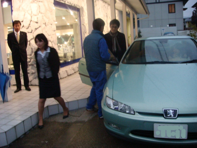 406CoupeのK様、ご来店。