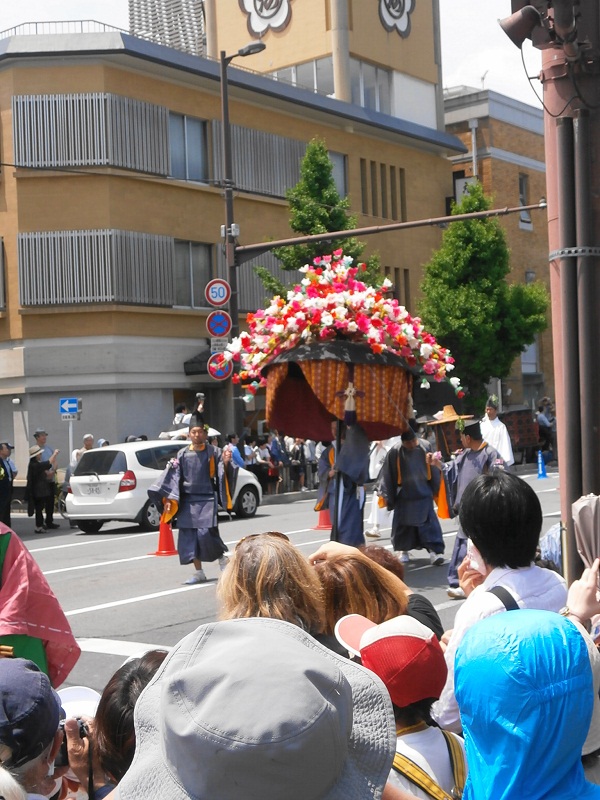 ボンジュ～ル吹田「葵祭」
