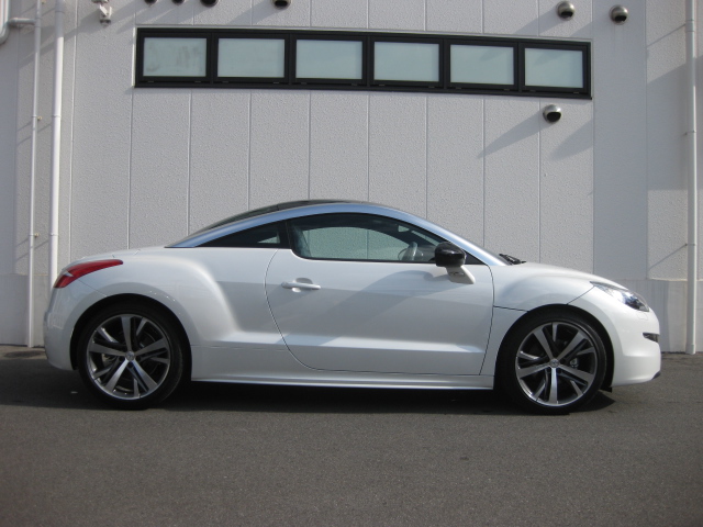 変化球なRCZ