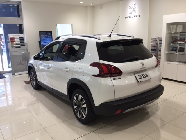 展示車の入替しました。