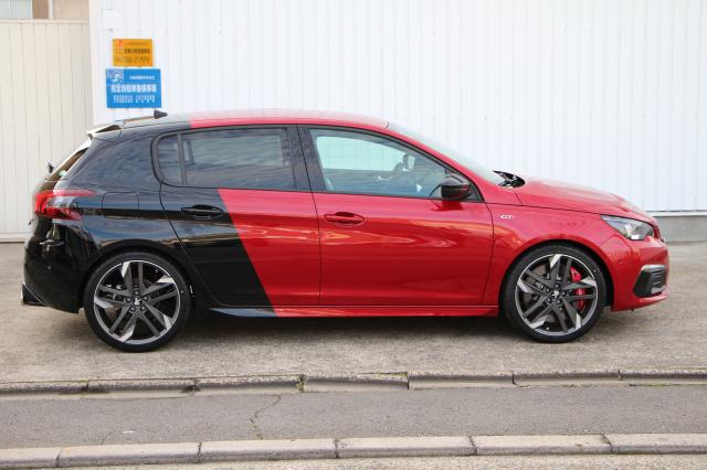 認定中古車ご案内『308GTi270 By PEUGEOT SPORT』