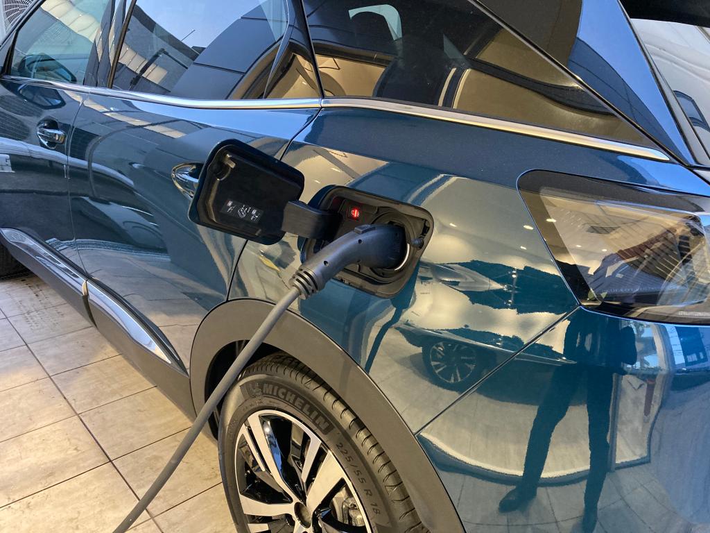 ボンジュ～ル吹田『ただいま充電中』