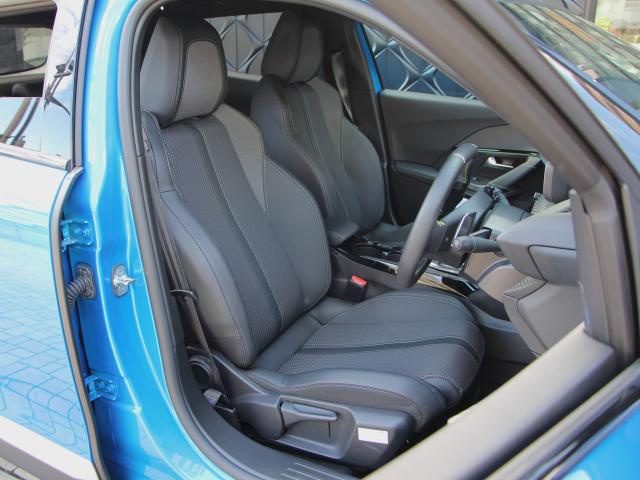 2008認定中古車のご案内✨