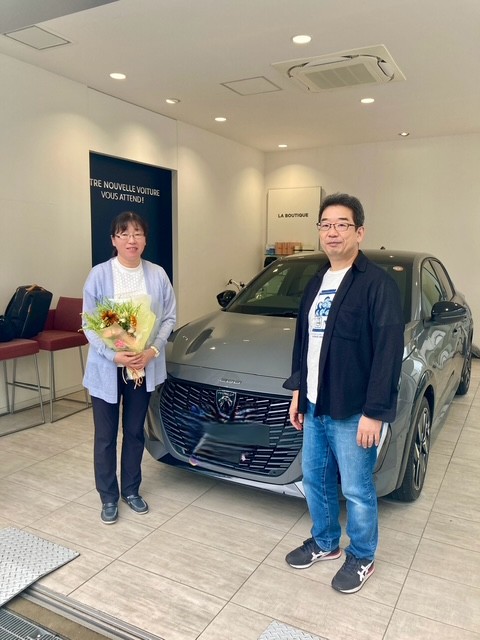 ボンジュ～ル吹田『208GT　セレニウムグレー』ご納車