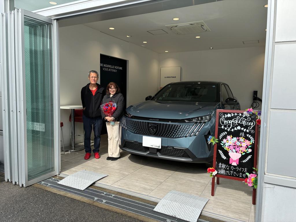 ボンジュ~ル吹田『3008GT HYBRID　インガロブルー』ご納車